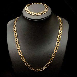 Gold Givenchy G LInk Set